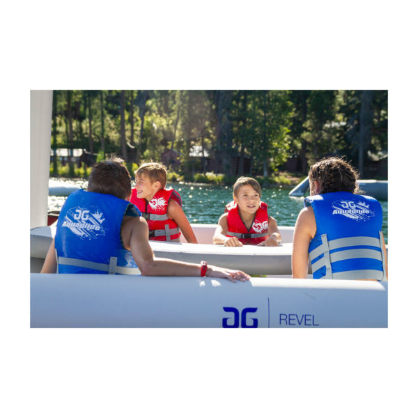 Aquaglide Lakefront Revel Lounge