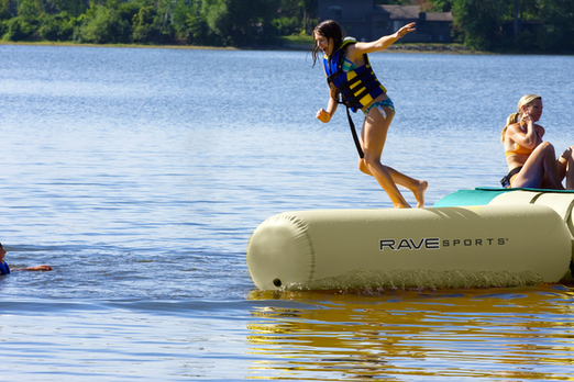 Rave Sports Bongo 13 Northwoods/Green Springless Bouncer