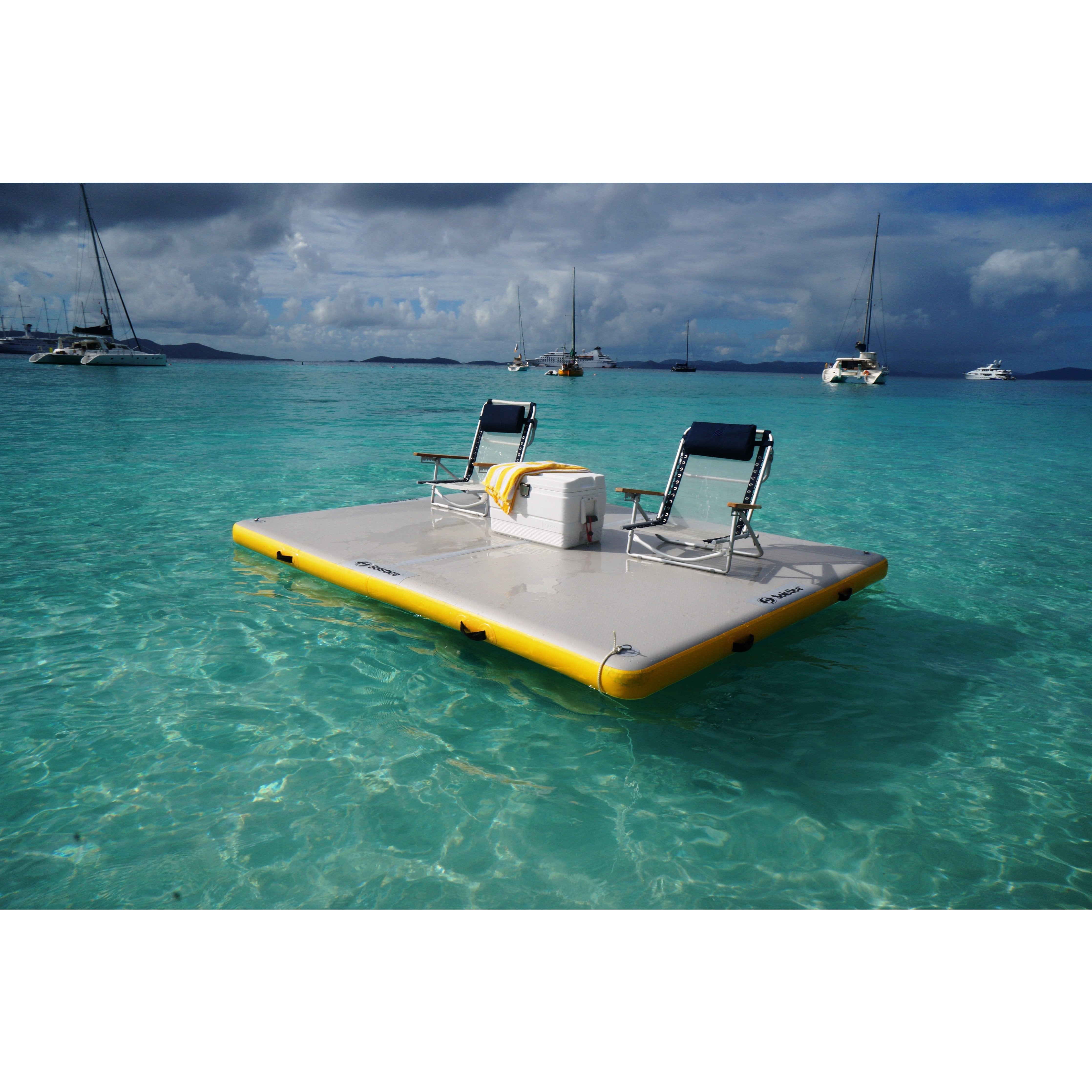 Platform - Solstice Watersports Inflatable Dock 8' X 5' 30805