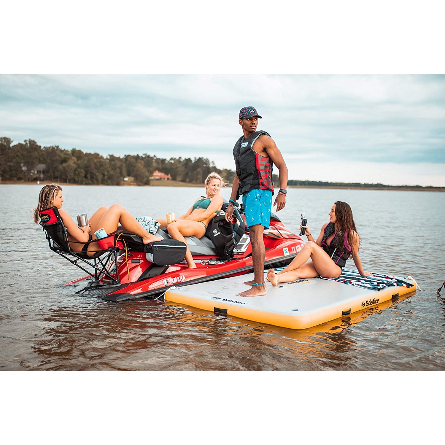 Platform - Solstice Watersports Inflatable Dock 8' X 5' 30805
