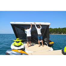 Load image into Gallery viewer, Men preparing the YachtBeach Classic Pool 4.10 (13.5‘x13.5‘)